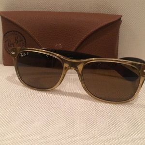 Ray-Ban New Wayfarer men’s polarized sunglasses